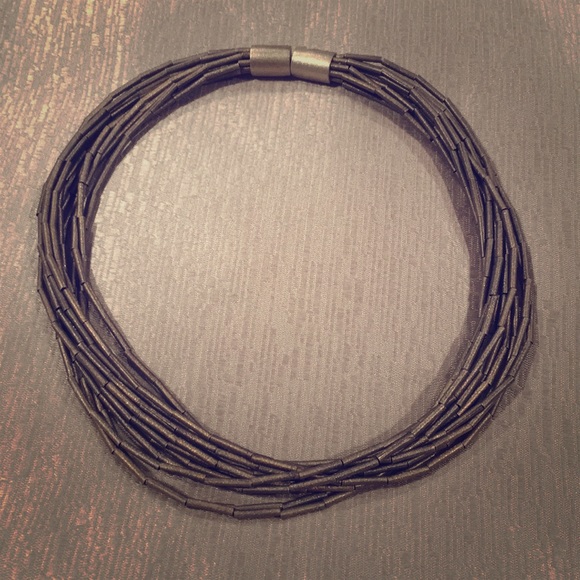 Metal necklace - Picture 1 of 3